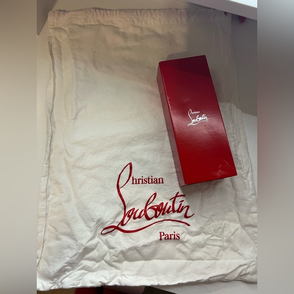 Christian Louboutin Rouge Louboutin Velvet Matte Lipstick-in Bare Rococotte 013M - Picture 13 of 15